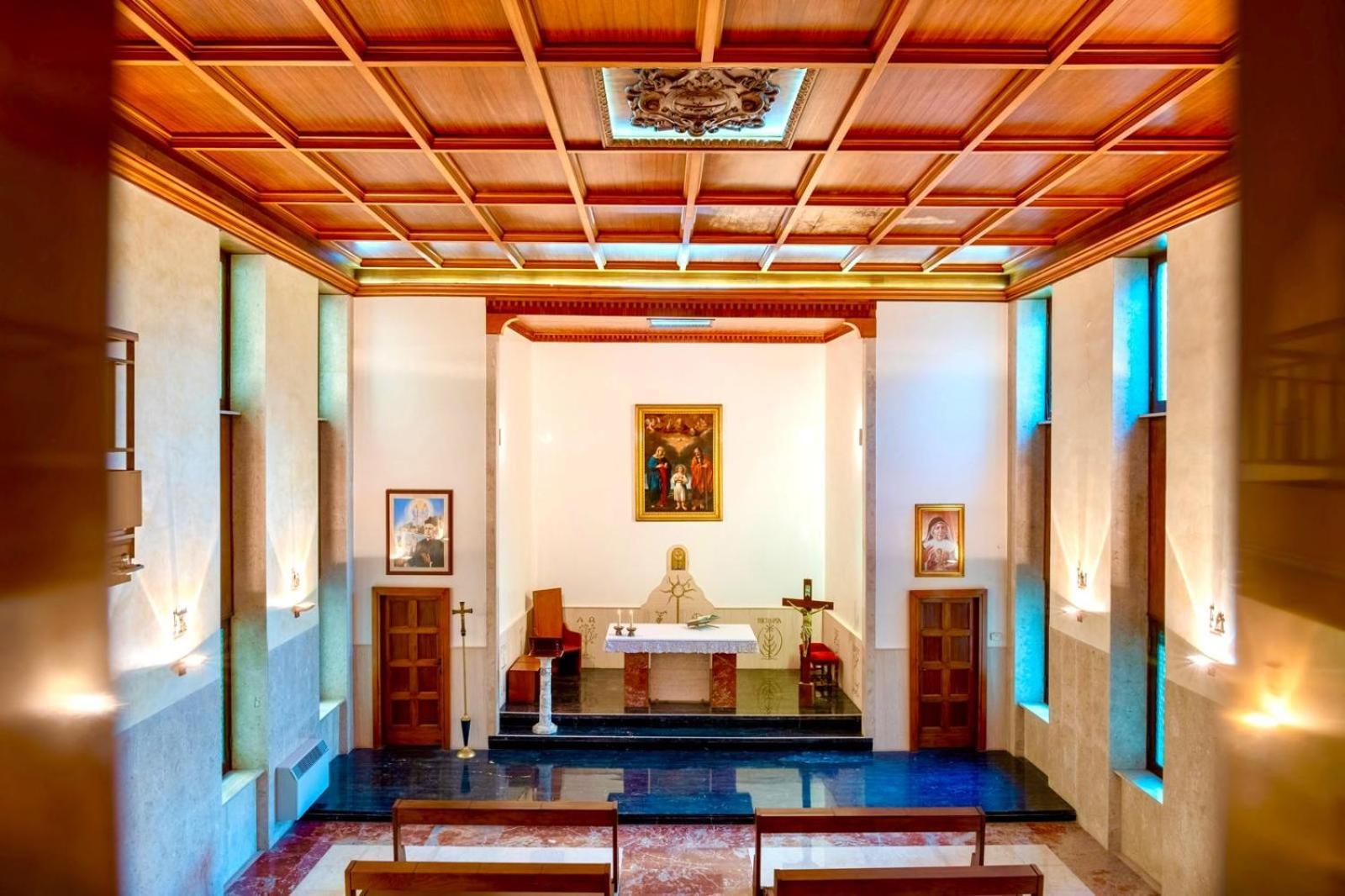 Nazareth Residence Viterbe Extérieur photo