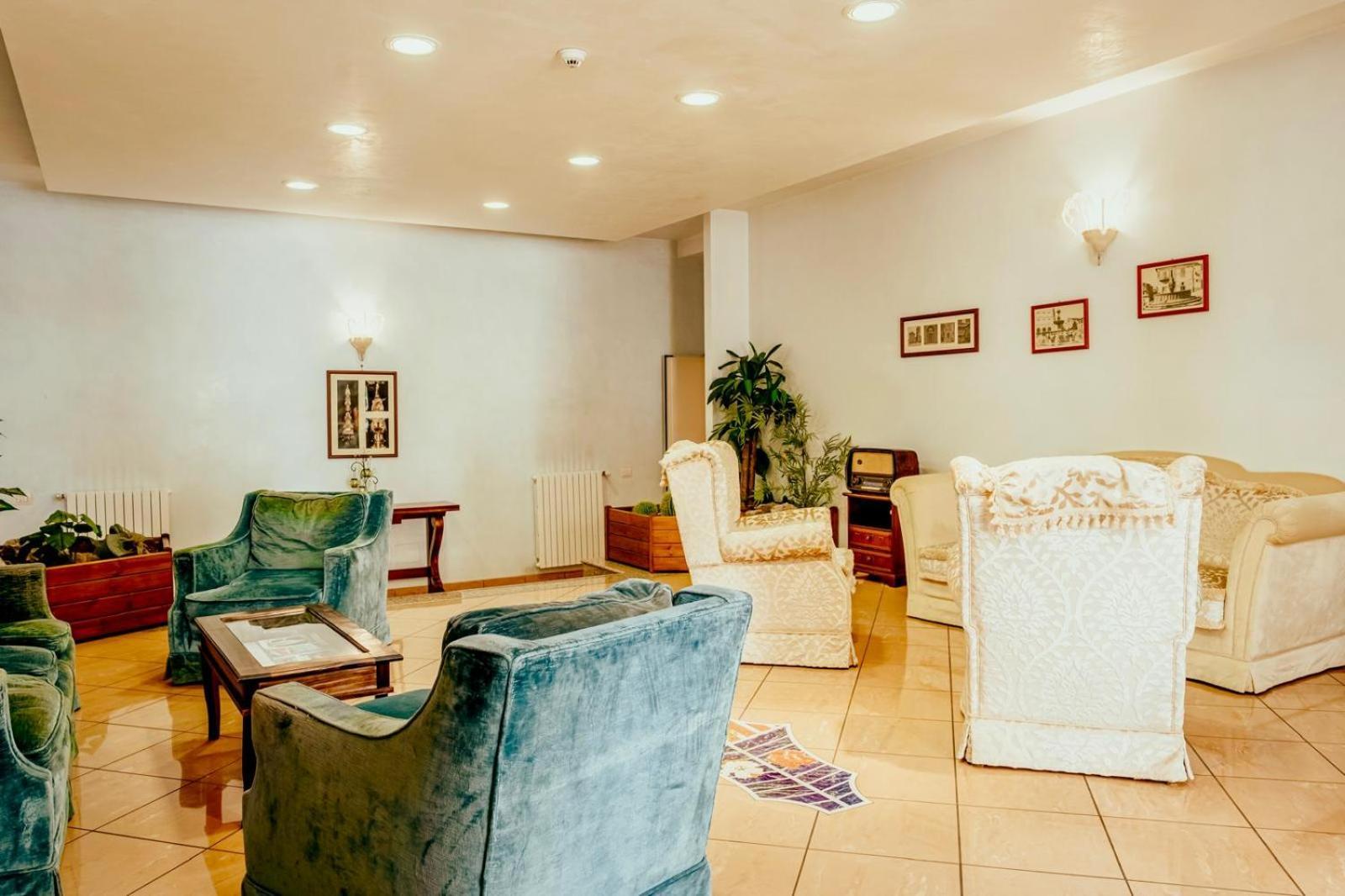 Nazareth Residence Viterbe Extérieur photo